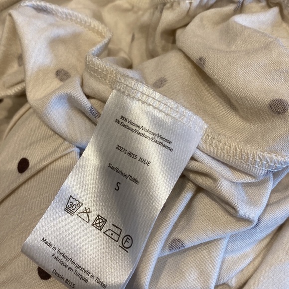 BAUM UND PFERDGARTEN Julie Asymmetric Ruched Skirt (14) - Picture 7 of 8